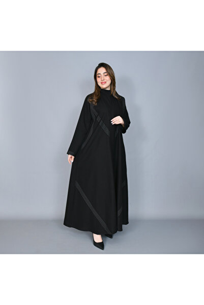 HAWRAA ABAYA عباية سوداء أنيقة بقصة نص كلوش مزينة بـ خيوط قيطان بخطوط منحنية ...