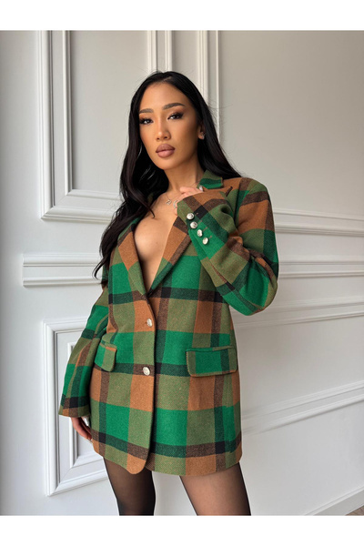 CC STORE KAIA jacket, with classic lapel and versatile oversized cut