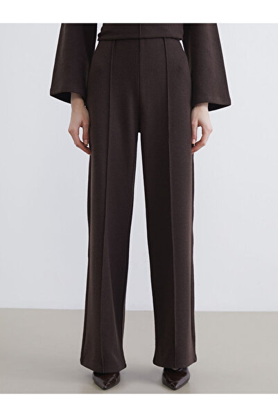 LC Waikiki Beli Lastikli Dikiş Detaylı Kadın Kalın Eşofman Altı