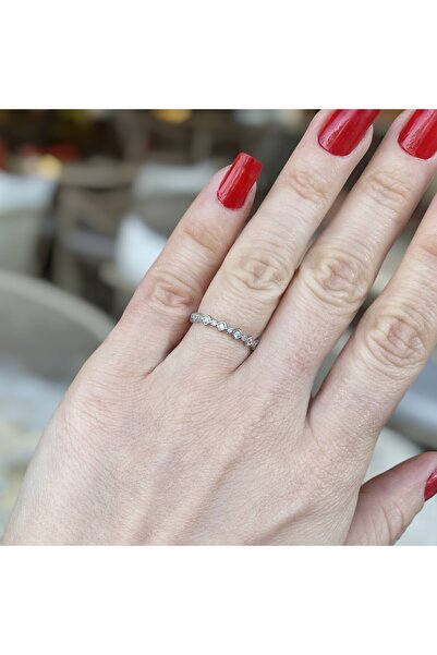 GOX خاتم بسيط مرصع بالأحجار بتفاصيل دائرية ومربعة