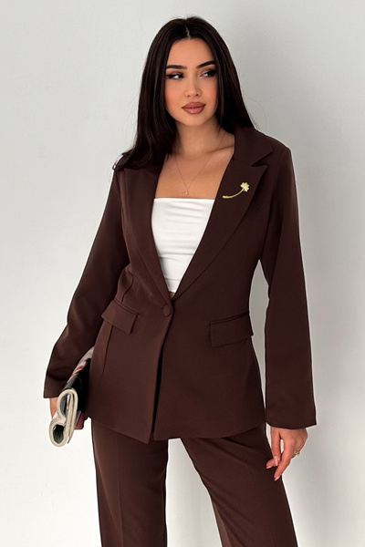 diaves Kahverengi Broş Detay Blazer Ceket ve Pantolon Takım Elbise