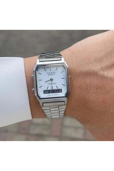 Zarif Men's vintage white wristwatch
