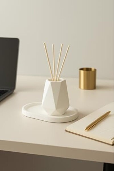 Nacario Nrcrioshop Stylish Modern White Ceramic Vase - Multi-Purpose Decorati...