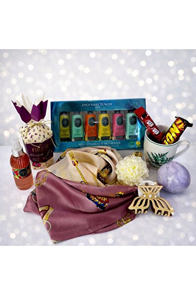velve Premium gift basket for women – care set, sweets, scarf and elegant acc...