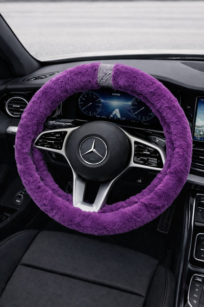 IŞILTI DESİGN Kadınlara Özel Mor Geçme Peluş Direksiyon Kılıfı