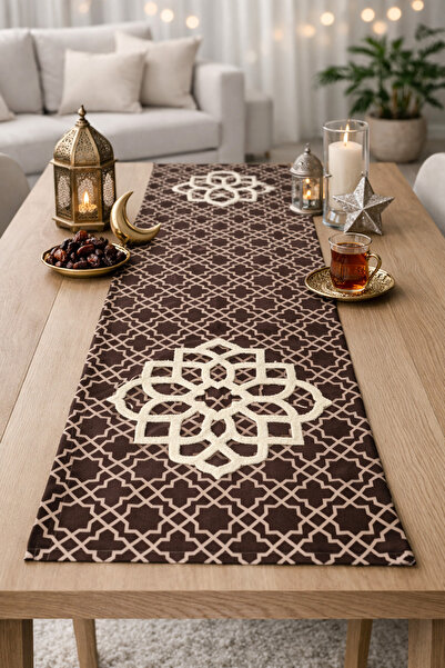 Pilloveland Runner - Punch Embroidered Runner - 40*140 cm - Brown Motif - Pnr001