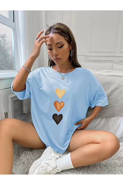 trendypassion Unisex Three Hearts Design Printed Tshirt