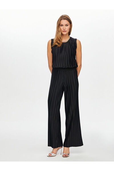 Faik Sönmez Панталони с еластична талия, самоплисирани, с широки крачоли S26P...