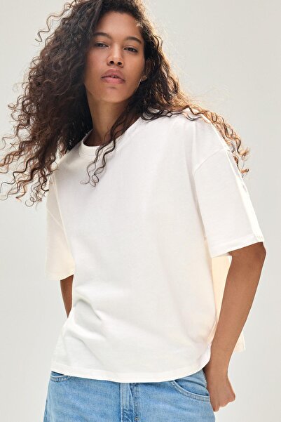 Bershka Kısa kollu boxy fit tişört