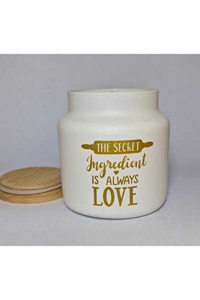 OEM Scented Candle Valentine Day, Vanilla and Caramel Aroma, 550 grams