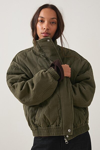 Bershka Saç örgülü kazak işlemeli ceket