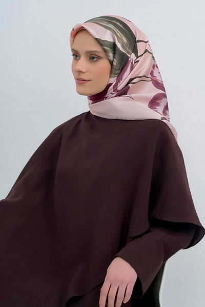 Armine Eșarfă de mătase Sura 9506DS