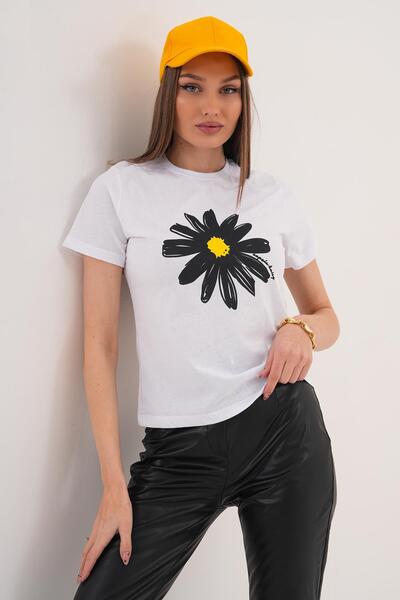 ŞİMAL Women's Printed Detailed Crew Neck T-Shirt - 260051