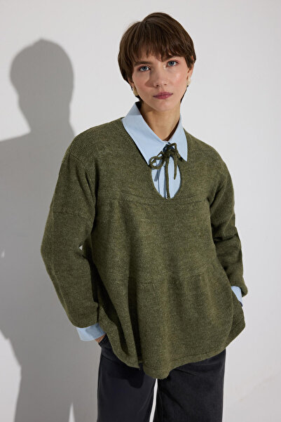 Touché Privé Front-Tie Knitted Sweater