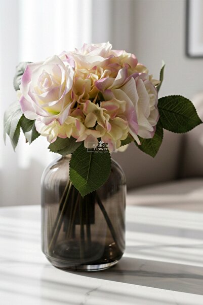 Yapay Çiçek Deposu باقة زهور اصطناعية من الورد الأورتانداي باللون الأرجواني ا...