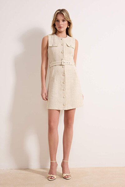 Trendyol Collection Κοντό / Μίνι υφαντό φόρεμα με κουμπιά εκρού TWOAW26EL00383