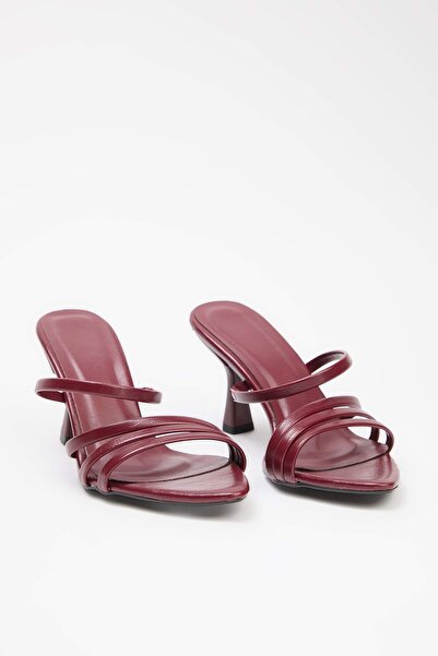 TRENDYOL SHOES Burgundy Women's Heeled Sandals Takss26To00070
