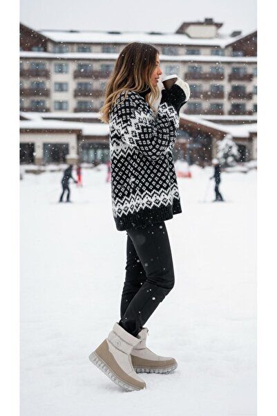 37Numara حذاء أسود باللون البيج غير اللامع - مقاس كبير 42-43-44-45