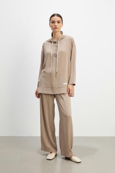 Puane Set de pantaloni cu glugă și detalii cu capse pentru femei - 14328TKS -...