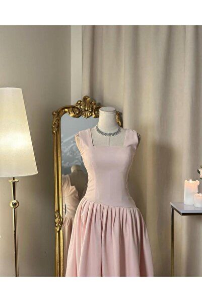 vanus fashion 5663 -فستان كلاسيكي بإطلالة ناعمة