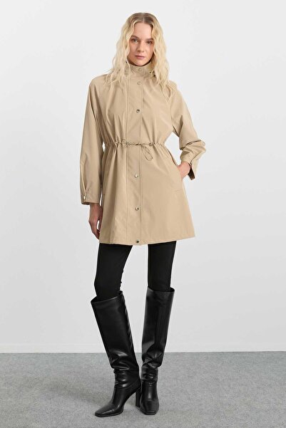 Selen Giyim Beli Büzgülü Kolu Plili Trençkot / BEJ