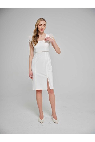 Selen Giyim Kolu Otrişli Belden Taşlı Elbise / BEYAZ
