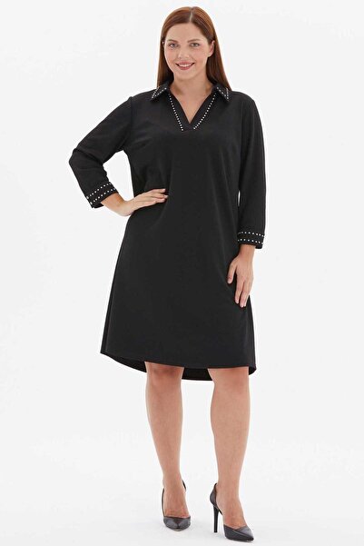 Selen Giyim Büyük Beden Yaka ve Manşeti Taşlı Elbise / SİYAH