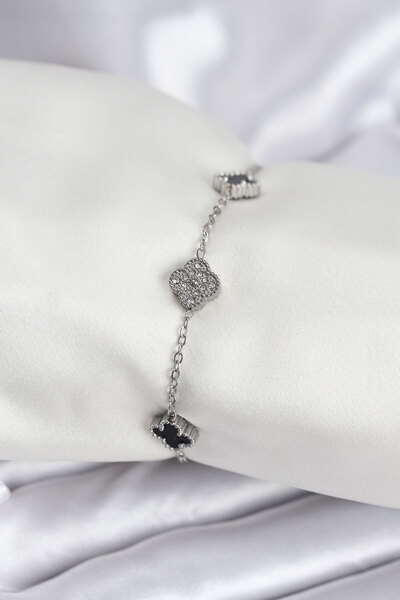 Skygo سوار نسائي من الفولاذ 316L بلون فضي وأحجار الزركون السوداء - TJ-BB7954