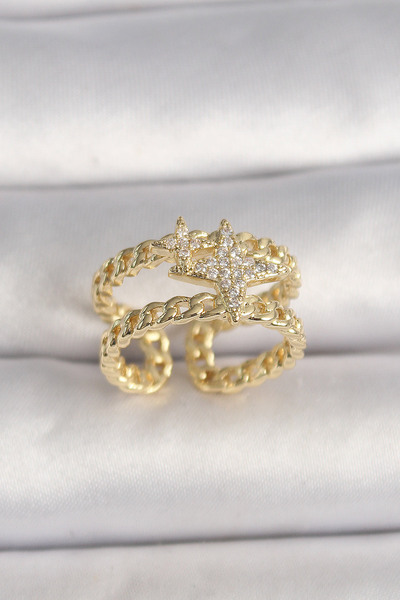 Skygo قلادة نسائية من النحاس بلون ذهبي مكونة من قطعتين على شكل نجمة مرصعة بأح...