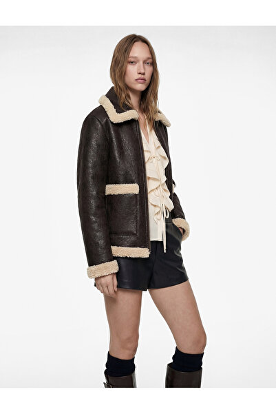 Koton Jachetă cu guler clasic cu fermoar și buzunar aspect de piele cu blană ...