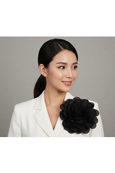 MONAME Siyah Büyük Kumaş Gül Yaka Aksesuarı – El Yapımı Şık Broş
