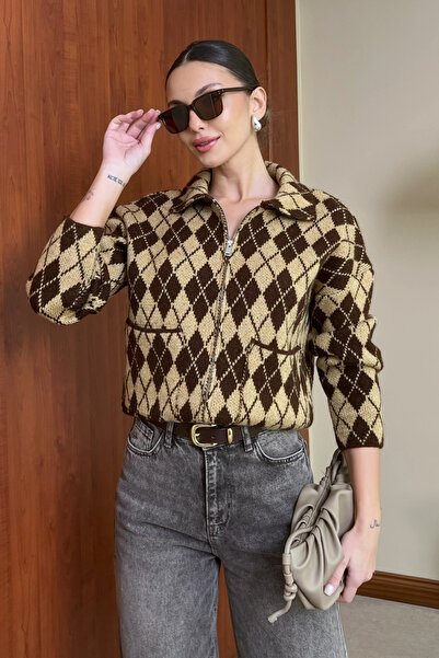 Lusin Women's Brown Polo Neck Double Pocket Detailed Diamond Pattern Premium ...