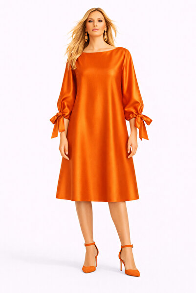 MERT ERKAN Kol Ağzı Bağlama Detaylı Midi Saten Salaş/A-Form Elbise