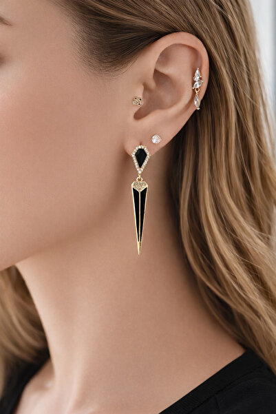 Sense of Atelier Noir Fang Black Stone Gold Dangle Earrings