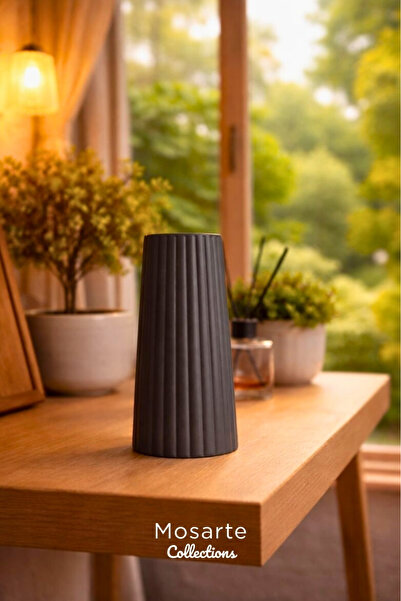 Mosarte Ribbed Yivli Tasarım Modern Dekoratif Vazo