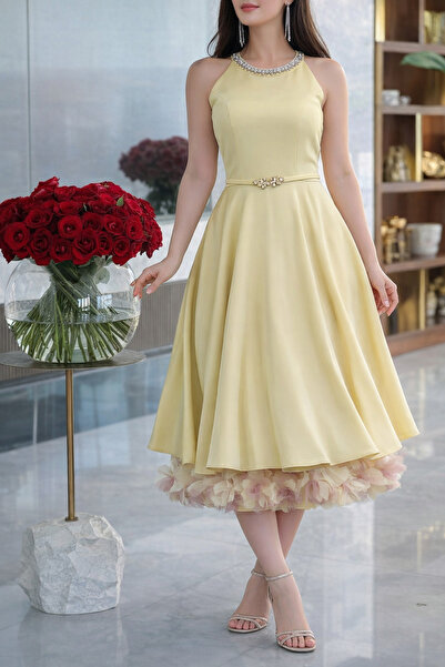 Opera Fashion فستان العيد بناتي أنيق مع إكسسوار حول العنق