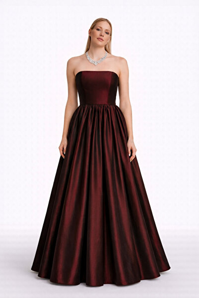 MERT ERKAN Tam Daire Açılımlı & Büzgülü Maxi Straplez Tafta Elbise