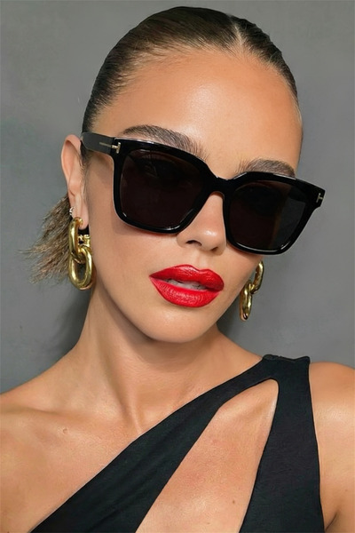 Eyesofia نظارة شمسية نبتون فورد للجنسين باللون الأسود