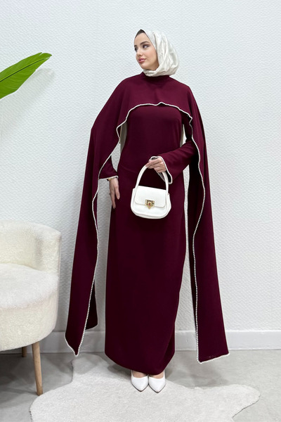 Tesettür Diyarı Rochie de seară din crep cu perle și pelerină Mayres - Roșu C...