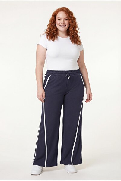 Verdavia Women's Plus Size Extra Comfortable Fit Striped Smoked Sweatpants