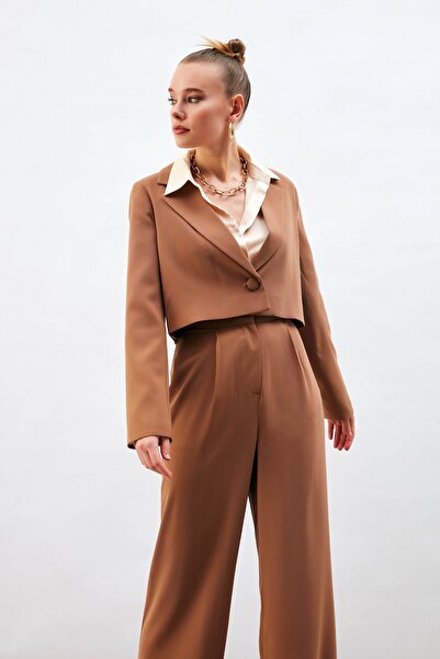 Sateen Короткий креп-жакет - норка