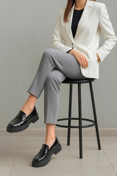 37Numara MOCASIN DE FEMEI DE MĂRIME MARE DIN PIELE AUTENTICĂ PIELE NEGRĂ LACU...