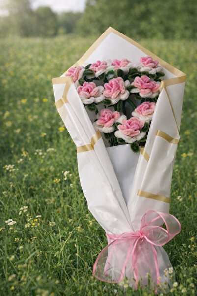 Sevgi burada Şönil Minik Gül Demetleri