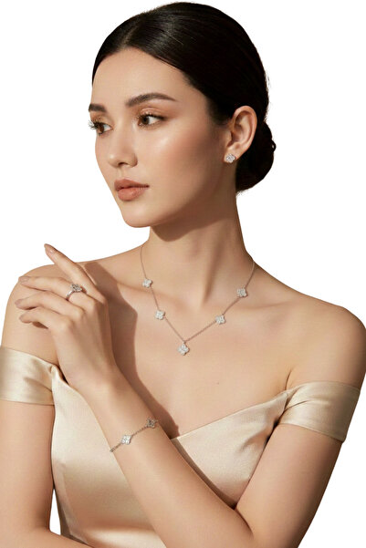 Lingerie and Fashion Style طقم إكسسوار