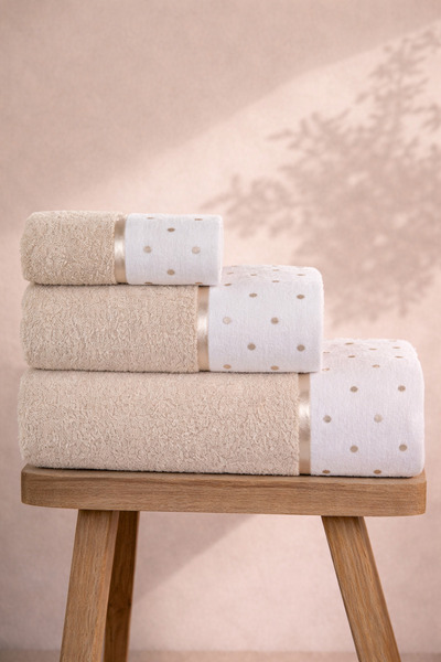 Ellia Soft Set de prosoape din ceramică cu buline, 3 piese, cutie de bumbac 1...