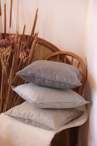 needle home textile .decoration غطاء وسادة مسنن اللون إكرو-رمادي (45x45)