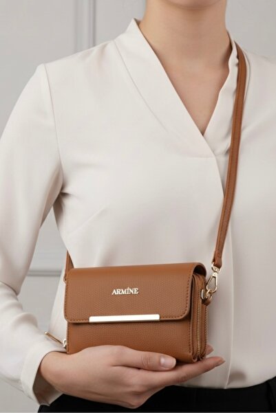 Armine حقيبة يد وكتف نسائية بحزام متقاطع مسطحة بلون أسمر - تان بايزيون