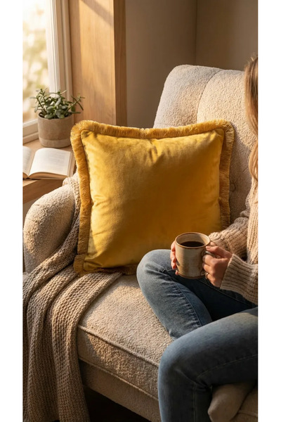 Phoenix Kadife Çift Renk Püsküllü Kırlent Kılıfı Hardal 43x43