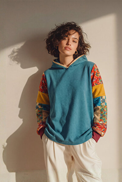 poupee Жіноча блузка, жіночий світшот, жіночий світшот з деталями з клаптів н...