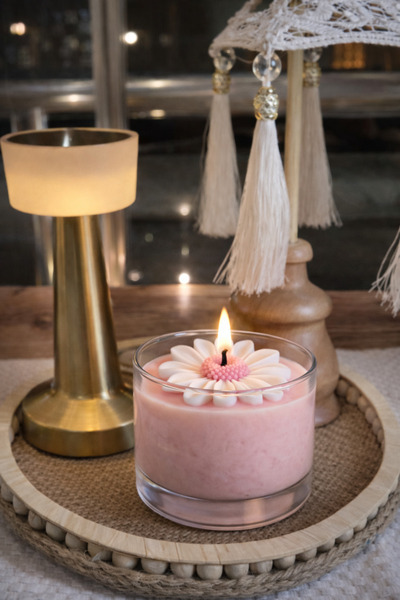 Lúmea Candle Pudra Pembe Papatya Soya Mum | El Yapımı Dekoratif Cam Bardak